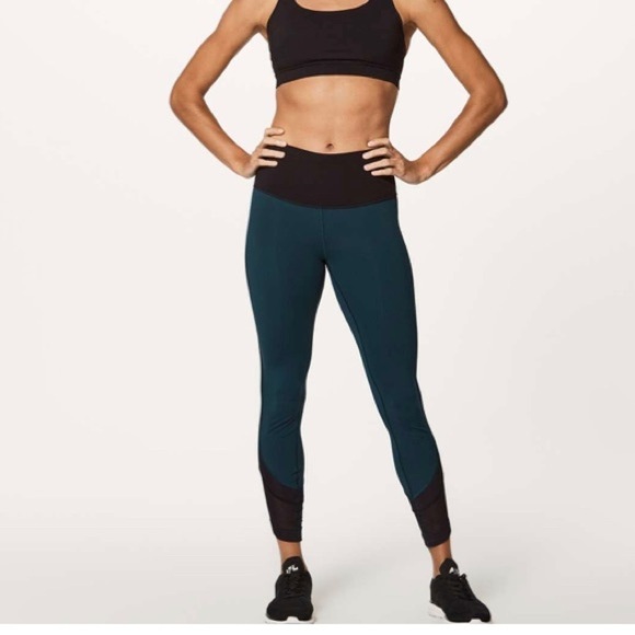 Lululemon Ready Set Go 7/8 Tight (25") size 8 - Picture 1 of 8